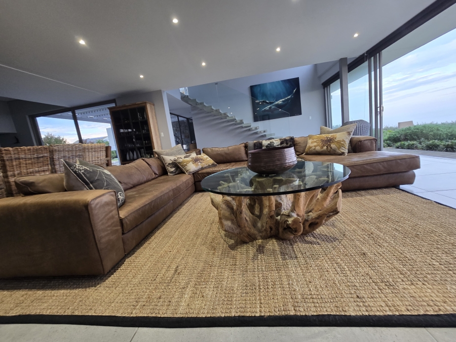 4 Bedroom Property for Sale in Oubaai Western Cape
